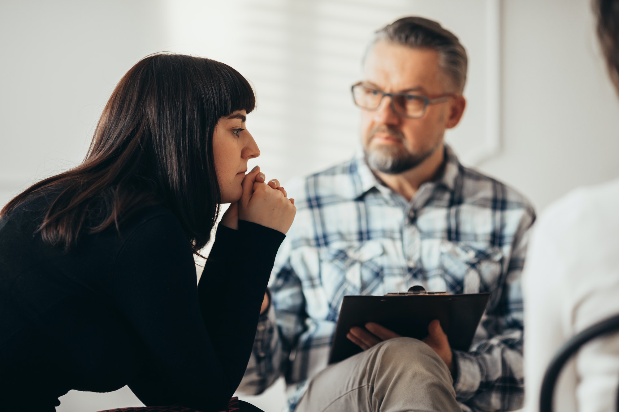 Therapist can see how the teens interact with their peers.